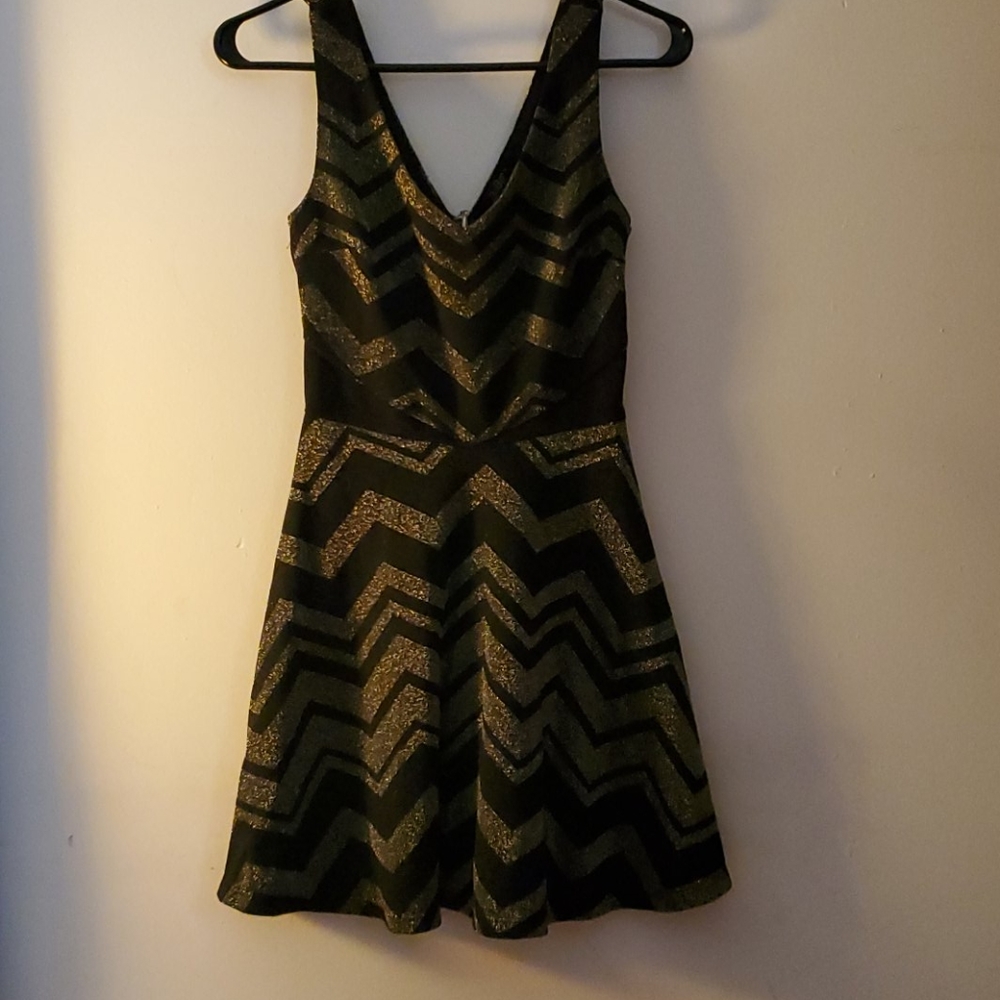 Mini Black and Gold party Dress sleeveless